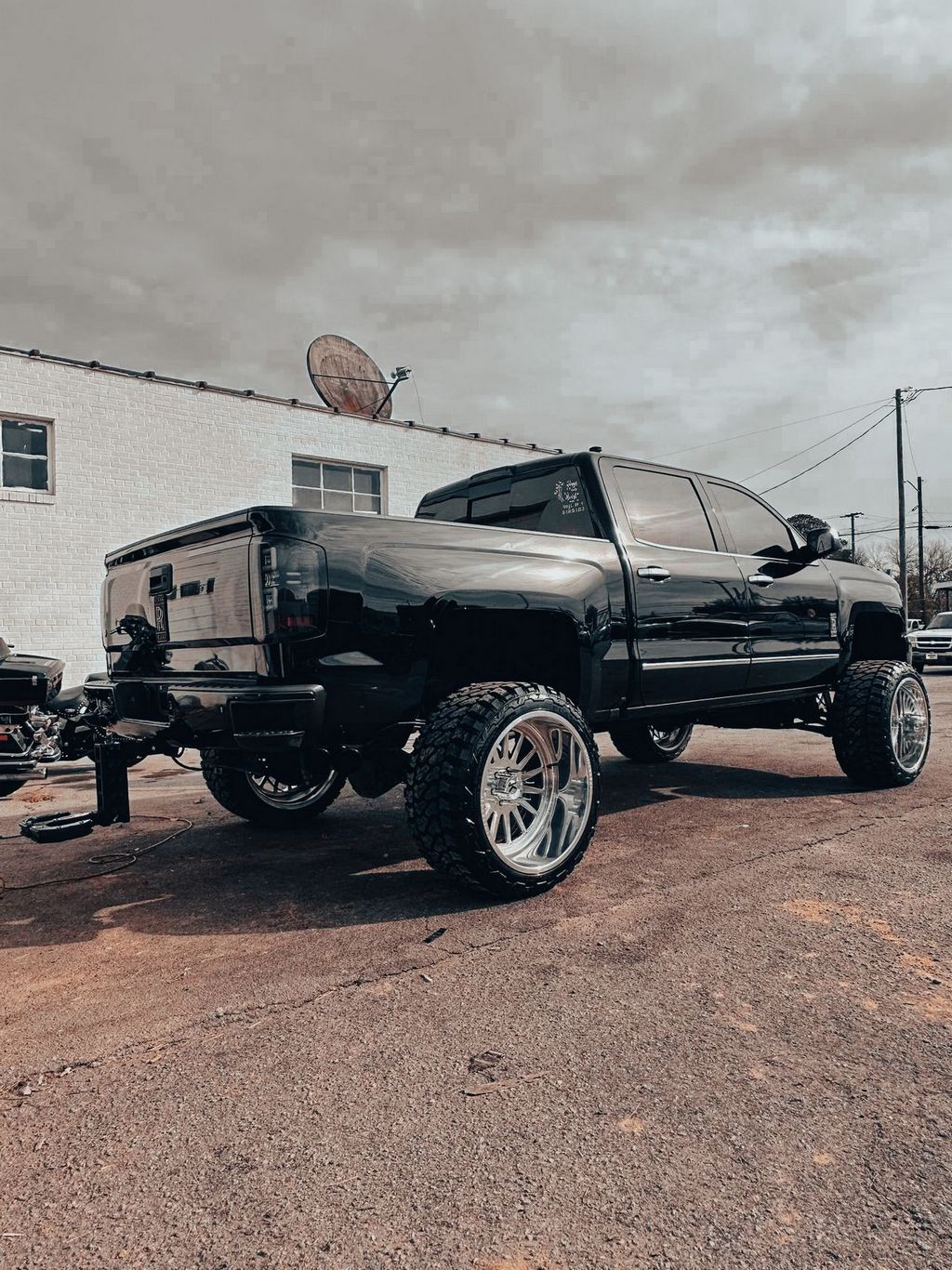 Silverado 1500 | Jesse White - KG1 FORGED WHEELS