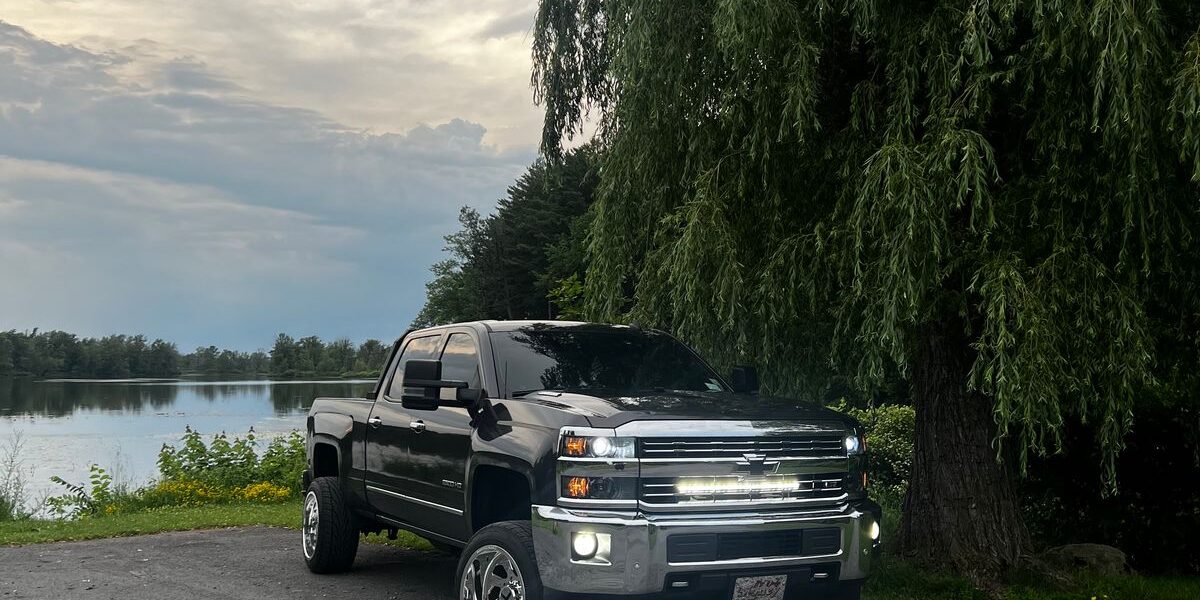 Discover the best forged wheel sizes and offsets for a 6-inch lift on your Silverado. Learn which setups fit 22×12, 24×14, and 26×14 wheels, plus tips for stance, clearance, and tire pairing to get the perfect look.