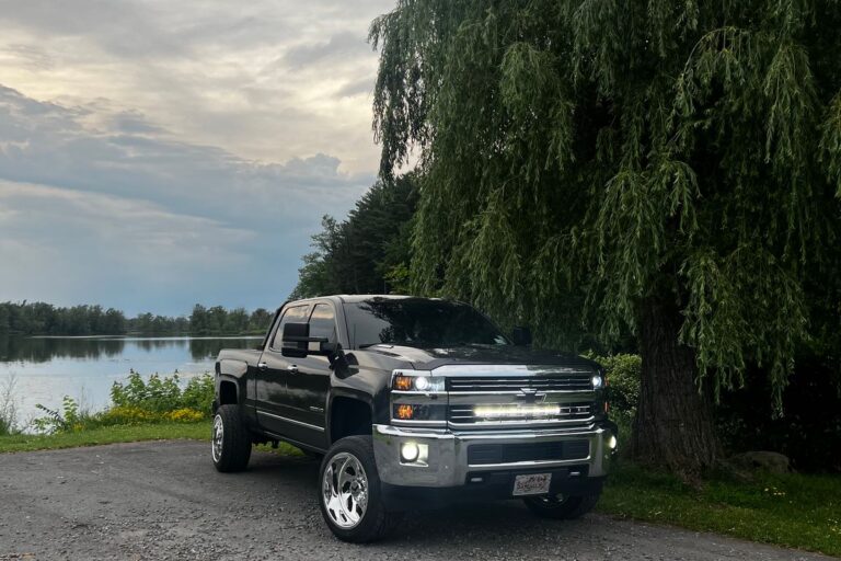 Discover the best forged wheel sizes and offsets for a 6-inch lift on your Silverado. Learn which setups fit 22×12, 24×14, and 26×14 wheels, plus tips for stance, clearance, and tire pairing to get the perfect look.